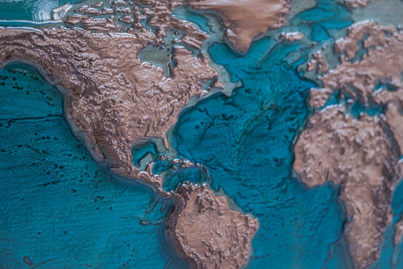 Топографічна карта світу EPOXY 3D з ясеня 100х50х5 см колір Nut з епоксидною смолою