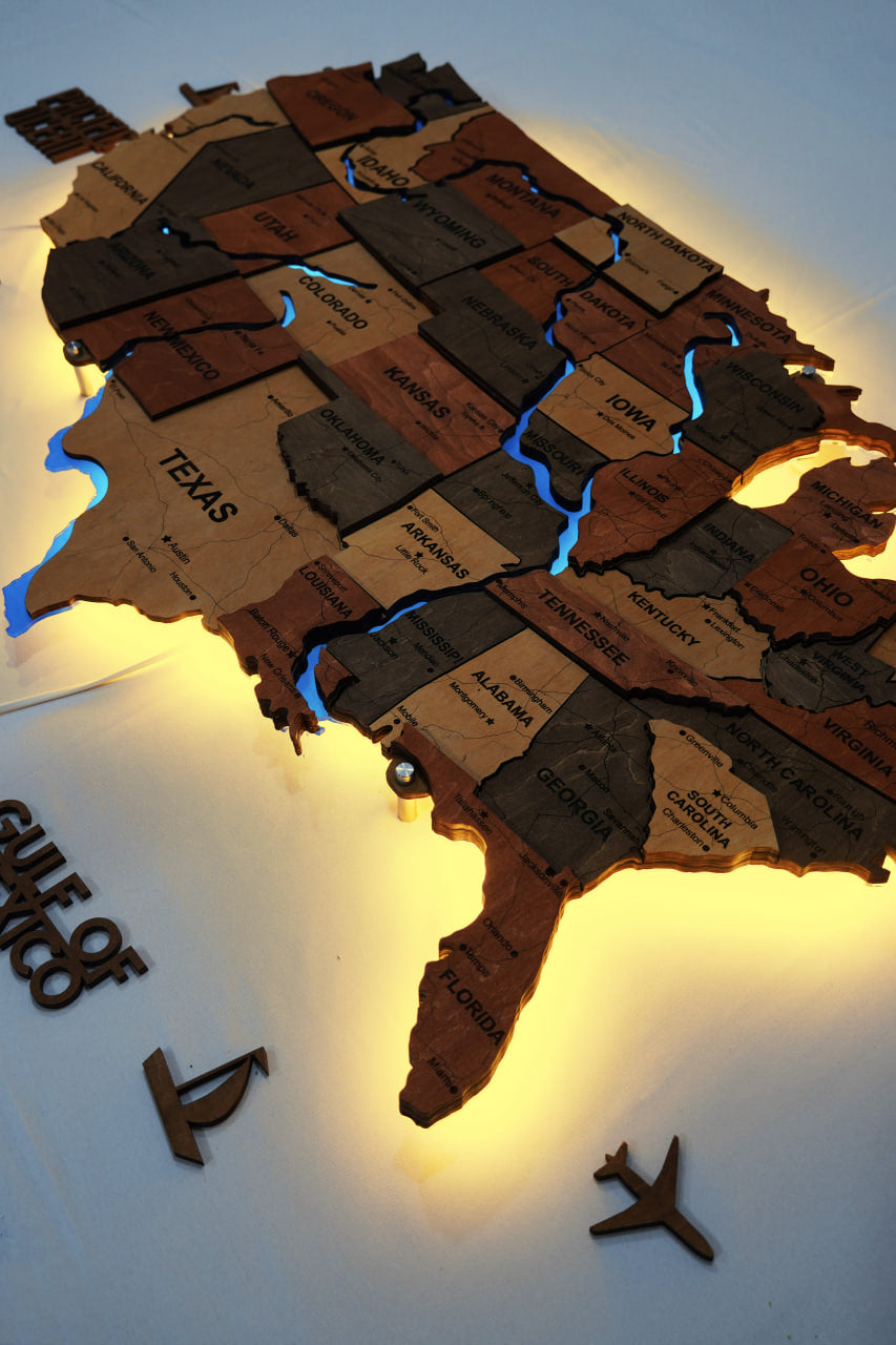 Карта США на акрилі, з дорогами та підсвіткою річок та по контуру, колір Warm