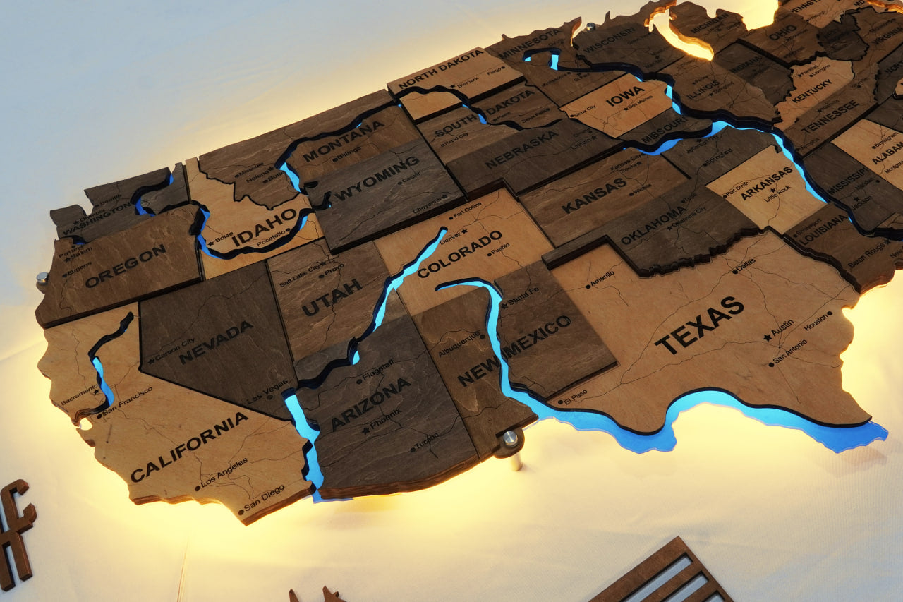 Карта США на акрилі, з дорогами та підсвіткою річок та по контуру, колір Elis