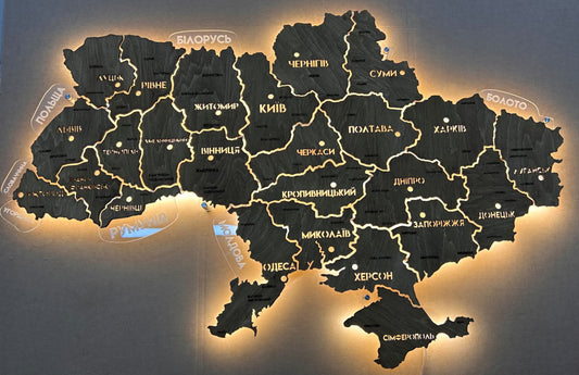 Карта України на акрилі з сусідніми країнами та підсвіткою між областями колір Rosewood 1