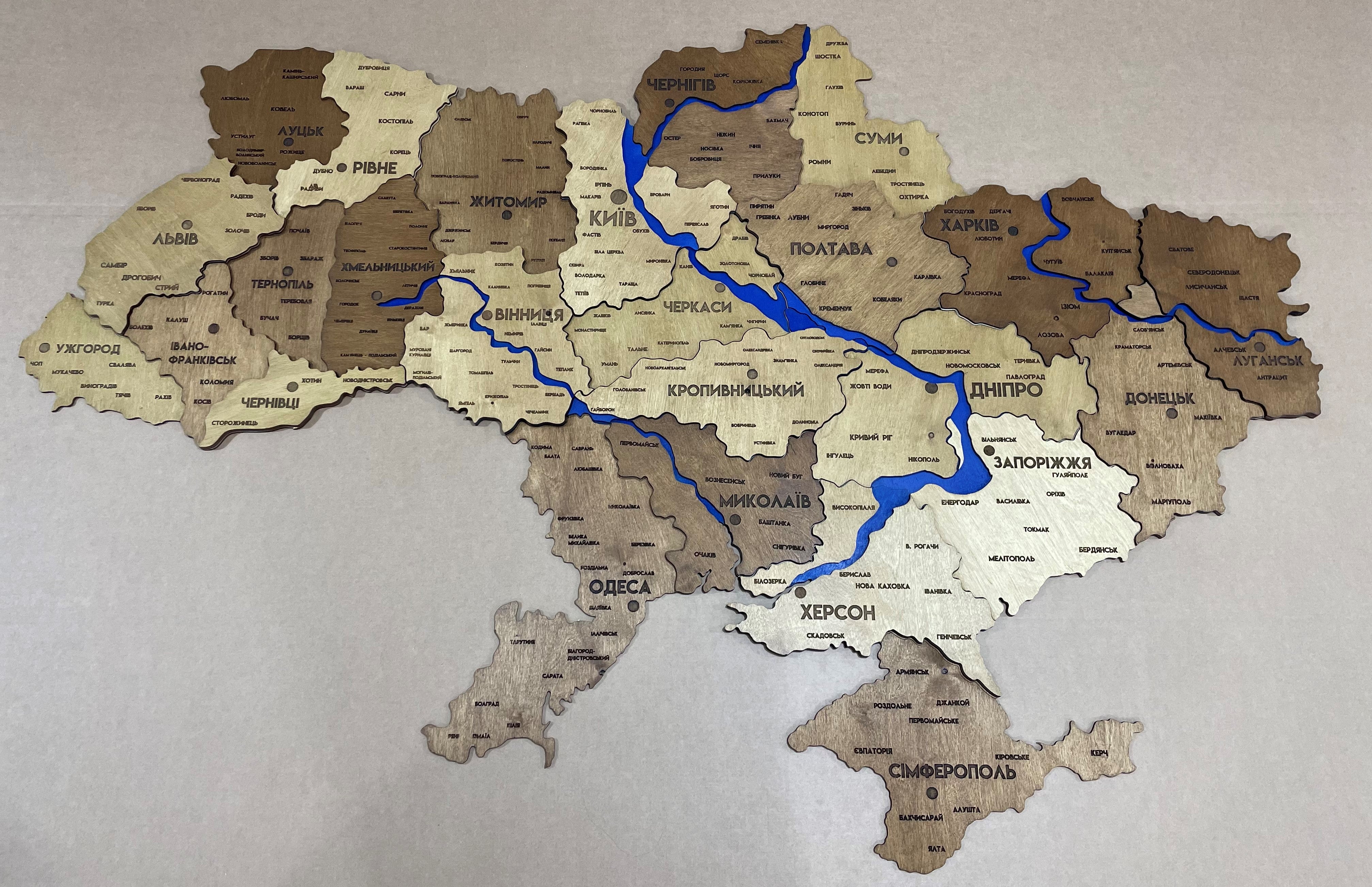 wooden_ukraine_map_river_3d-oak