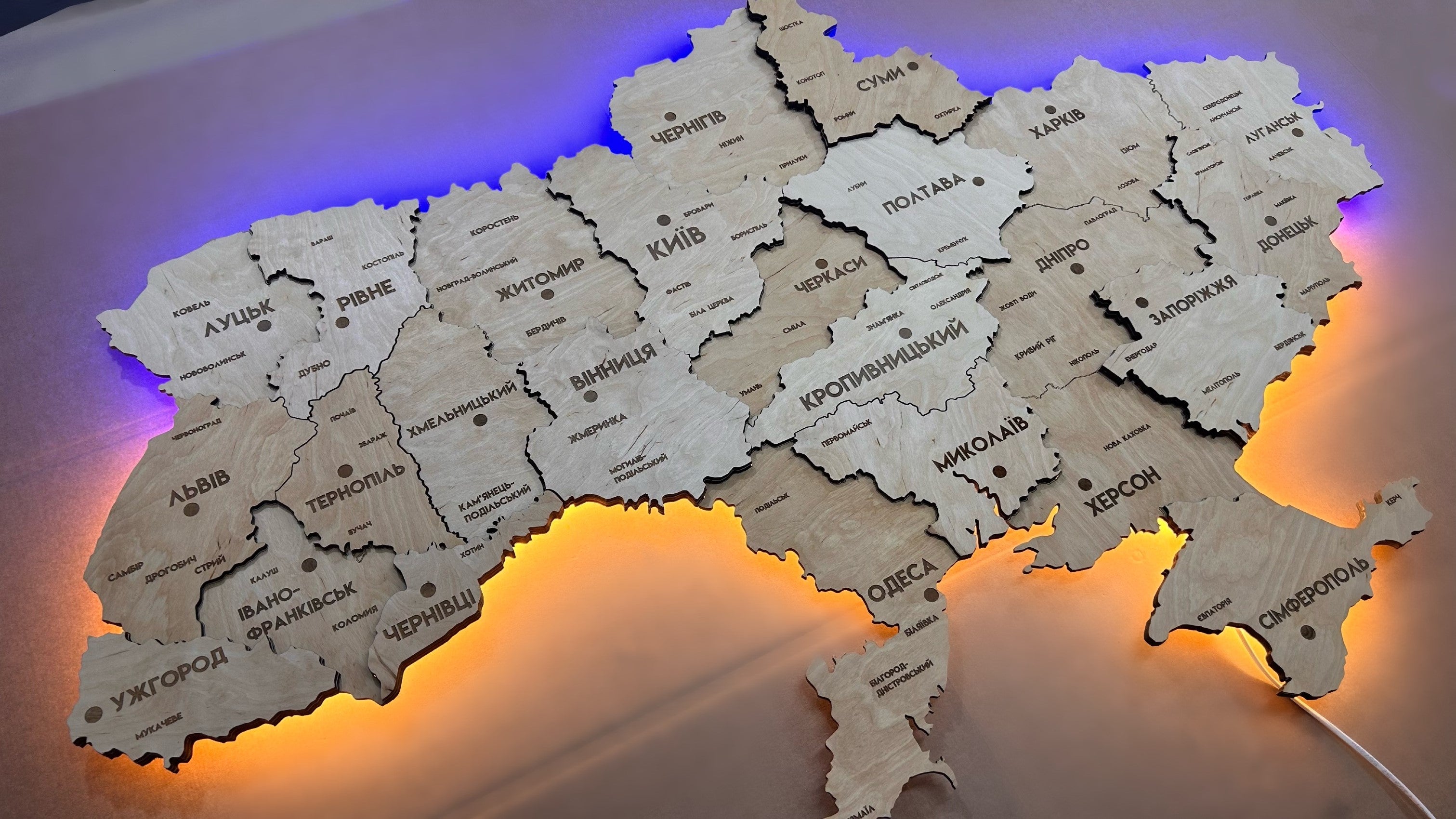 wooden_ukraine_3dmap_light-natural