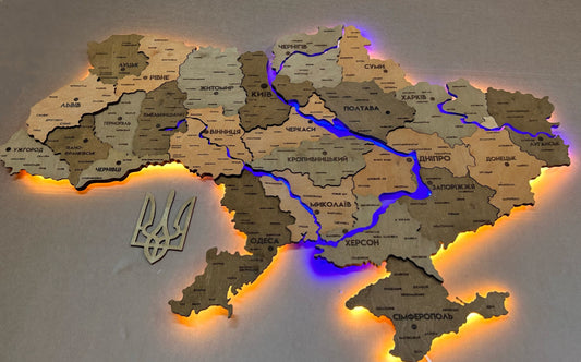 Деталізована карта України з підсвіткою річок та по контуру колір Light tree