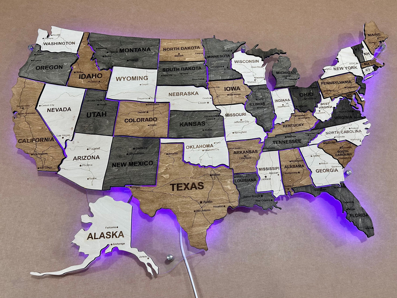 Карта США з дорогами на акрилі з підсвіткою RGB між штатами колір Wander