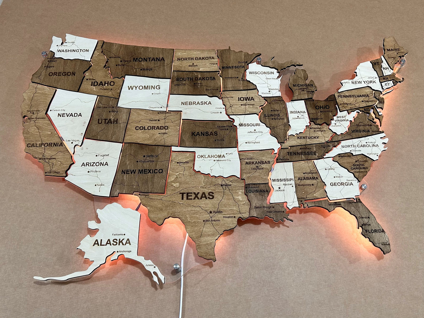 Карта США з дорогами на акрилі з підсвіткою між штатами колір Terra