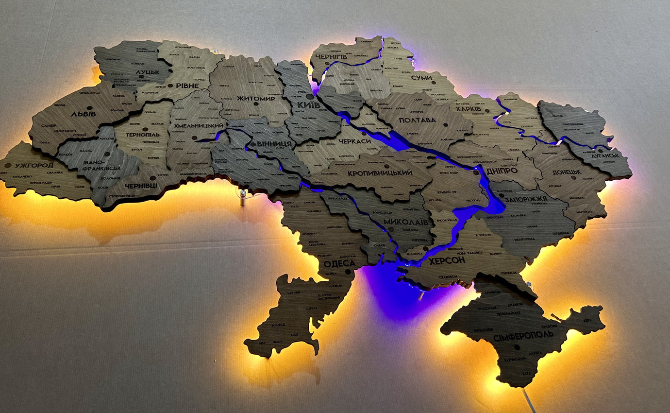 Деталізована карта України з підсвіткою річок та по контуру колір Helsinki