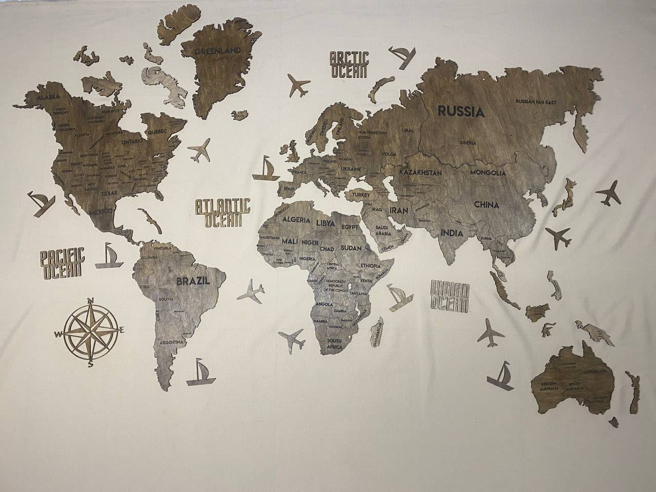 Одношарова карта світу колір Rosewood