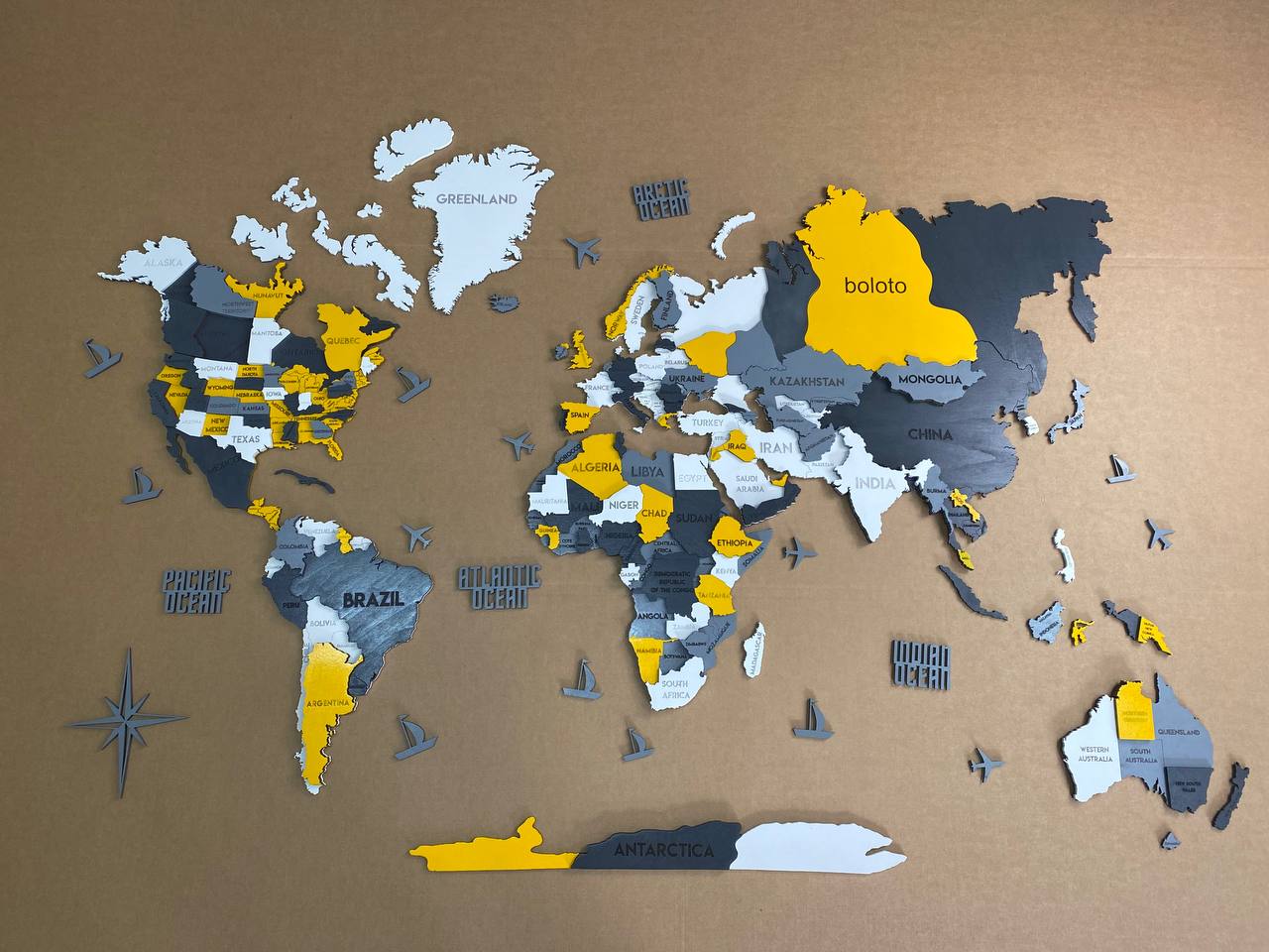 Багатошарова карта світу колір Urban