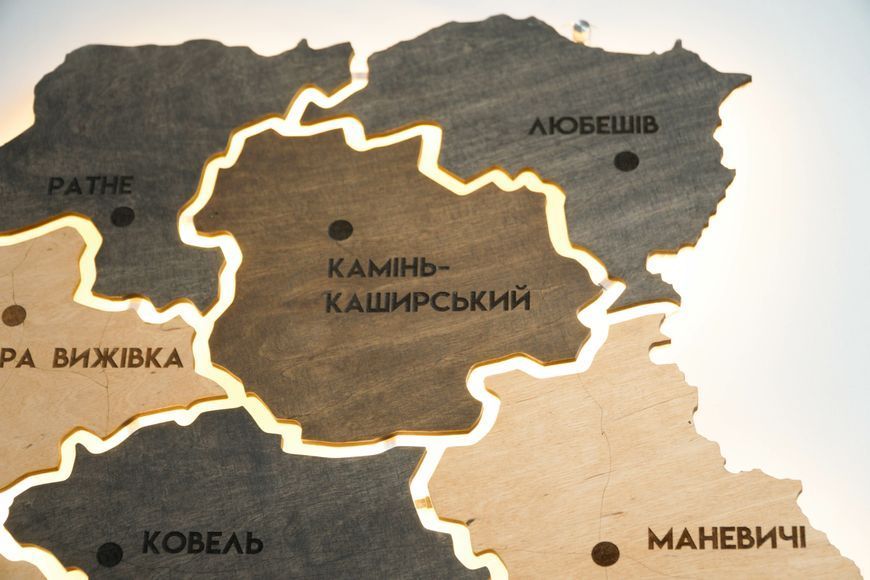 Карта Волинської області на акрилі, з підсвіткою між районами, колір Brute 5533012 фото