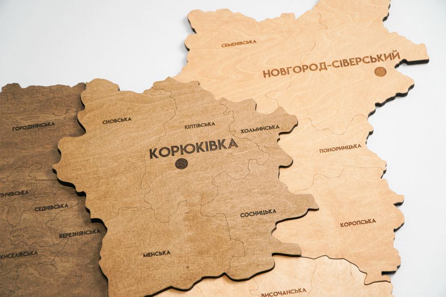 Багатошарова карта Чернігівської області з дерева, колір Палісандр 5622812 фото