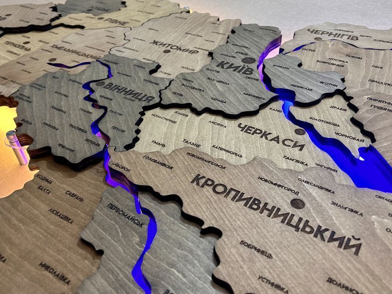 Деталізована карта України з підсвіткою річок та по контуру колір Helsinki 2162530 фото