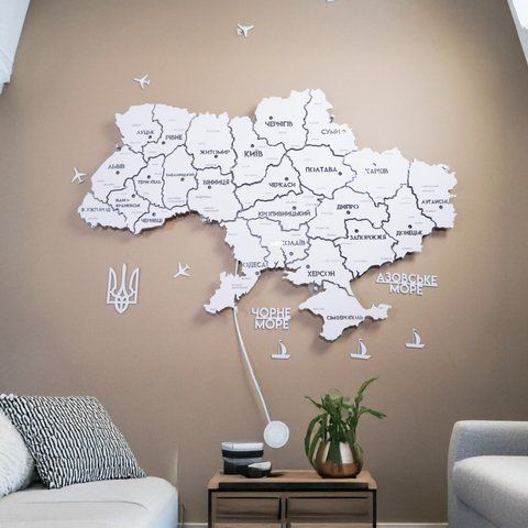 Карта України на акрилі з підсвіткою між областями колір White 2113990 фото