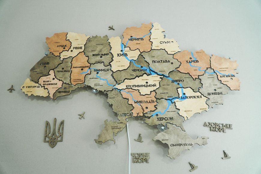 Карта України на акрилі з фарбованими річками та підсвіткою між областями, колір Warm 2141715 фото